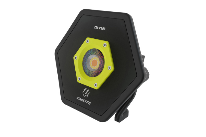Прожектор светодиодный 5 цветов (CRI 96+, 2300 Lm, 4400 mAh, IP65) - UNILITE CRI-2300